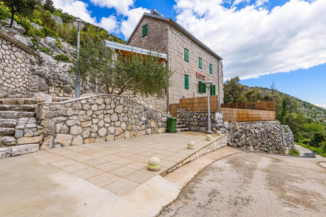 Villa Lazini Dvori Stasevica Exterior photo